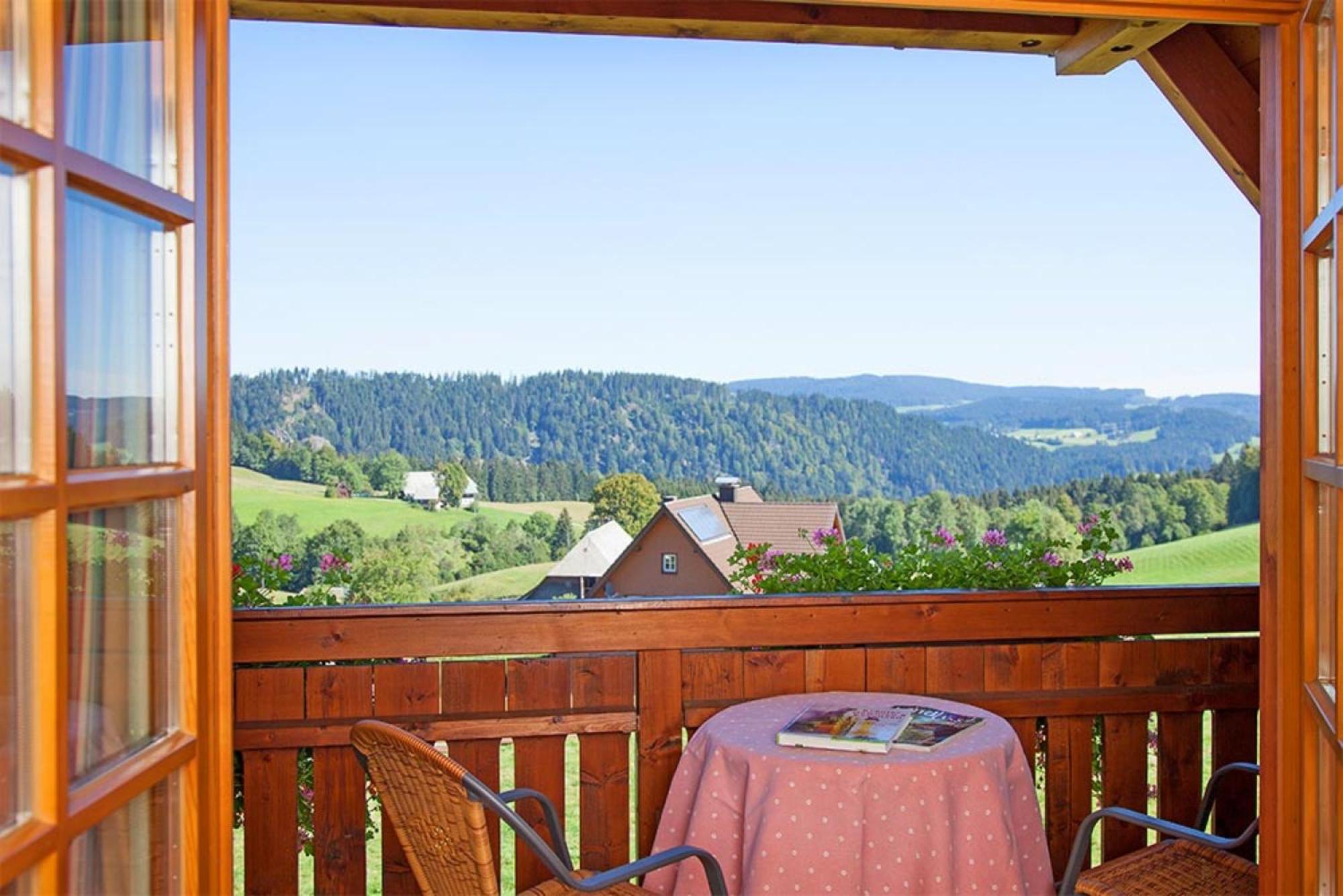 Ferienhaus Esche Hinterzarten Eksteriør bilde